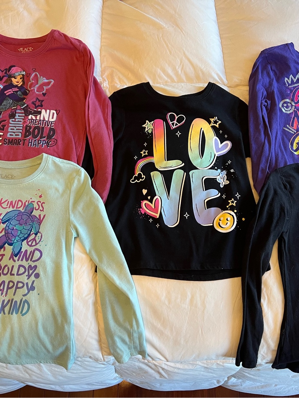 Girls' Black 'LOVE' Graphic Long-Sleeve Tee